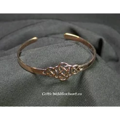 Armbånd Med Keltisk Knude