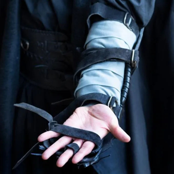 Epic Armoury Bracer Claw, Venstre Arm 2 Epic Armoury Bracer Claw, Venstre Arm - Billede 2