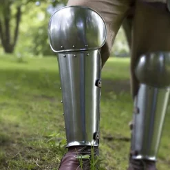 Epic Armoury Greaves Med Poleyns
