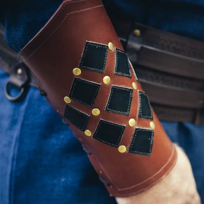 Leonardo Carbone Læder Armskinner Pius, Brun 3 Leonardo Carbone Læder Armskinner Pius, Brun - Billede 3