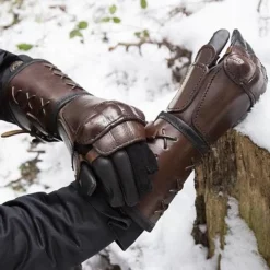 Epic Armoury Læder Stridshandske, Left Hand 11 Epic Armoury Læder Stridshandske, Left Hand -Celtic Web Merchant Store laeder stridshandske left hand 5