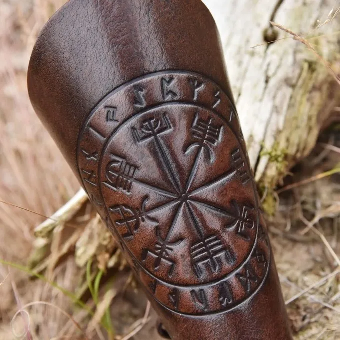 Deepeeka Læder Vambrace Med Vegvisir 2 Deepeeka Læder Vambrace Med Vegvisir - Billede 2