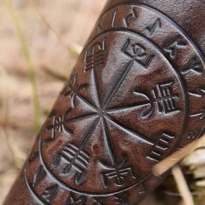 Deepeeka Læder Vambrace Med Vegvisir 5 Deepeeka Læder Vambrace Med Vegvisir - Billede 5