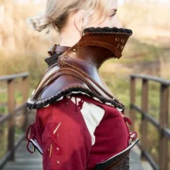 Epic Armoury Lang Læder Bevor, Sort -Celtic Web Merchant Store lang laeder bevor sort 3