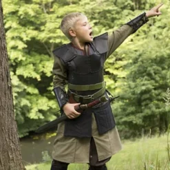 Epic Armoury RFB Læder Brystet Rustning S, Sort -Celtic Web Merchant Store rfb laeder brystet rustning s sort 2