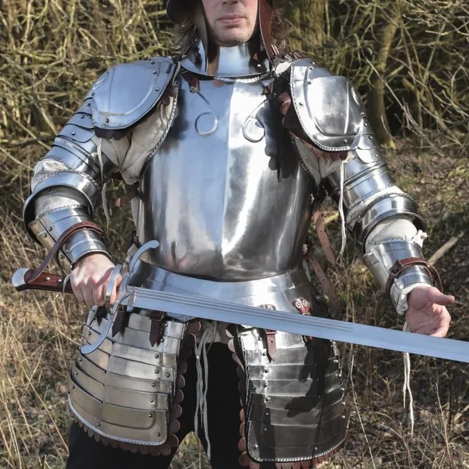 Deepeeka Ridderrustning 16. århundrede 1 Deepeeka Ridderrustning 16. århundrede