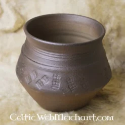Tidlig Middelalder Pot 13 Cm -Celtic Web Merchant Store tidlig middelalder pot 13 cm 3